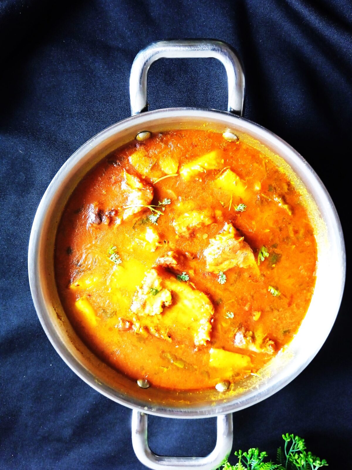 fish curry with taro root